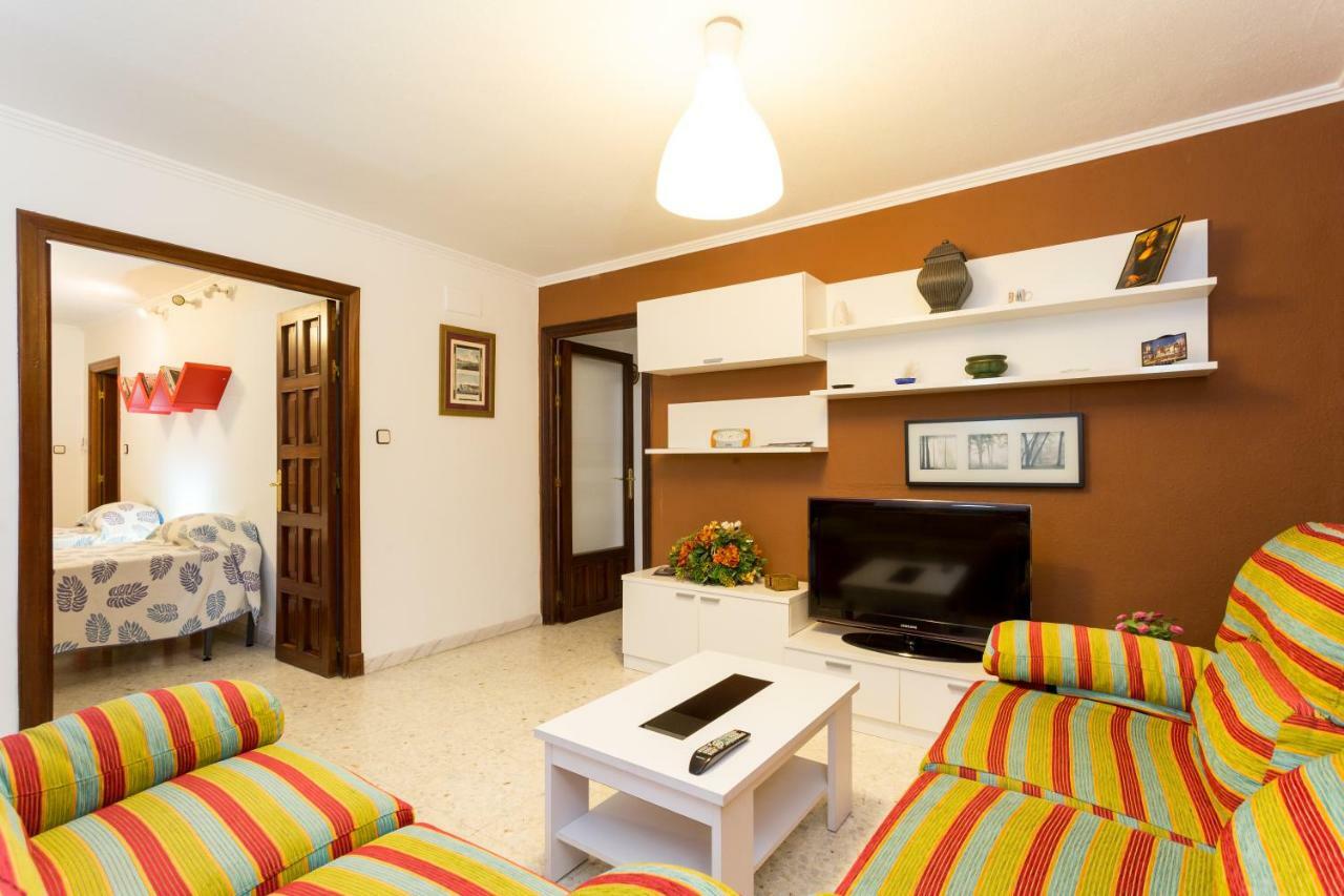 Holi-Rent Albareda Daire Sevilla Dış mekan fotoğraf