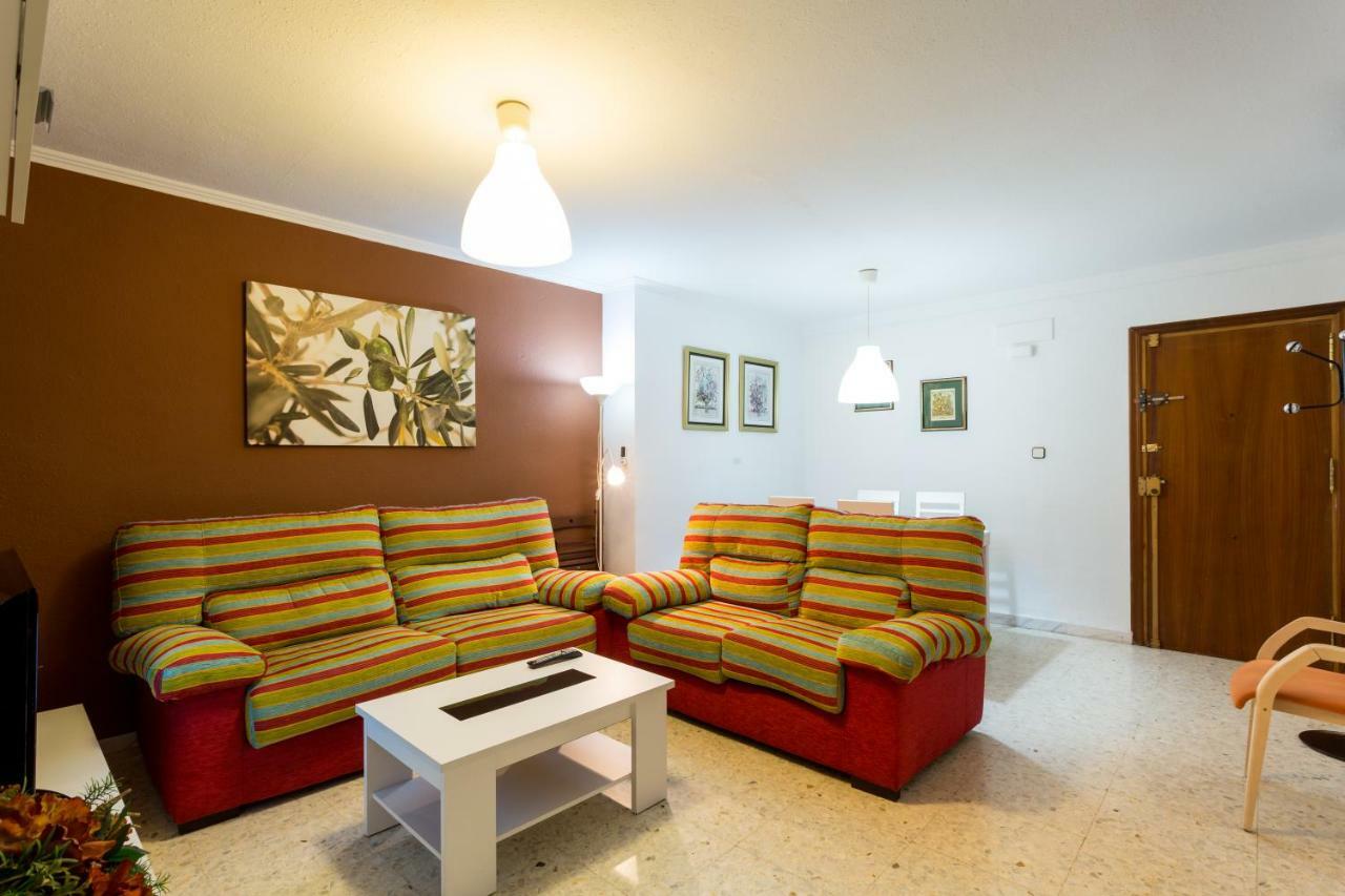 Holi-Rent Albareda Daire Sevilla Dış mekan fotoğraf