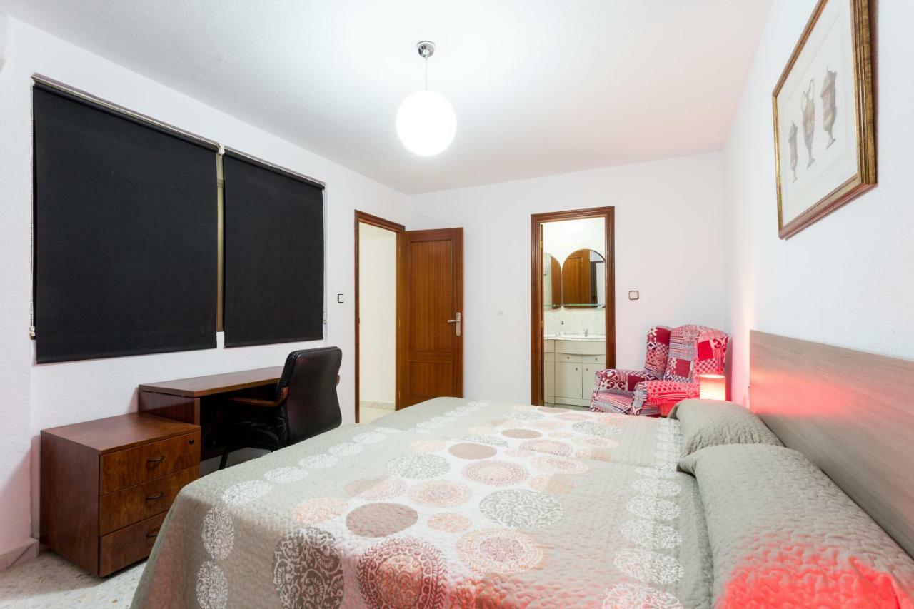 Holi-Rent Albareda Daire Sevilla Dış mekan fotoğraf