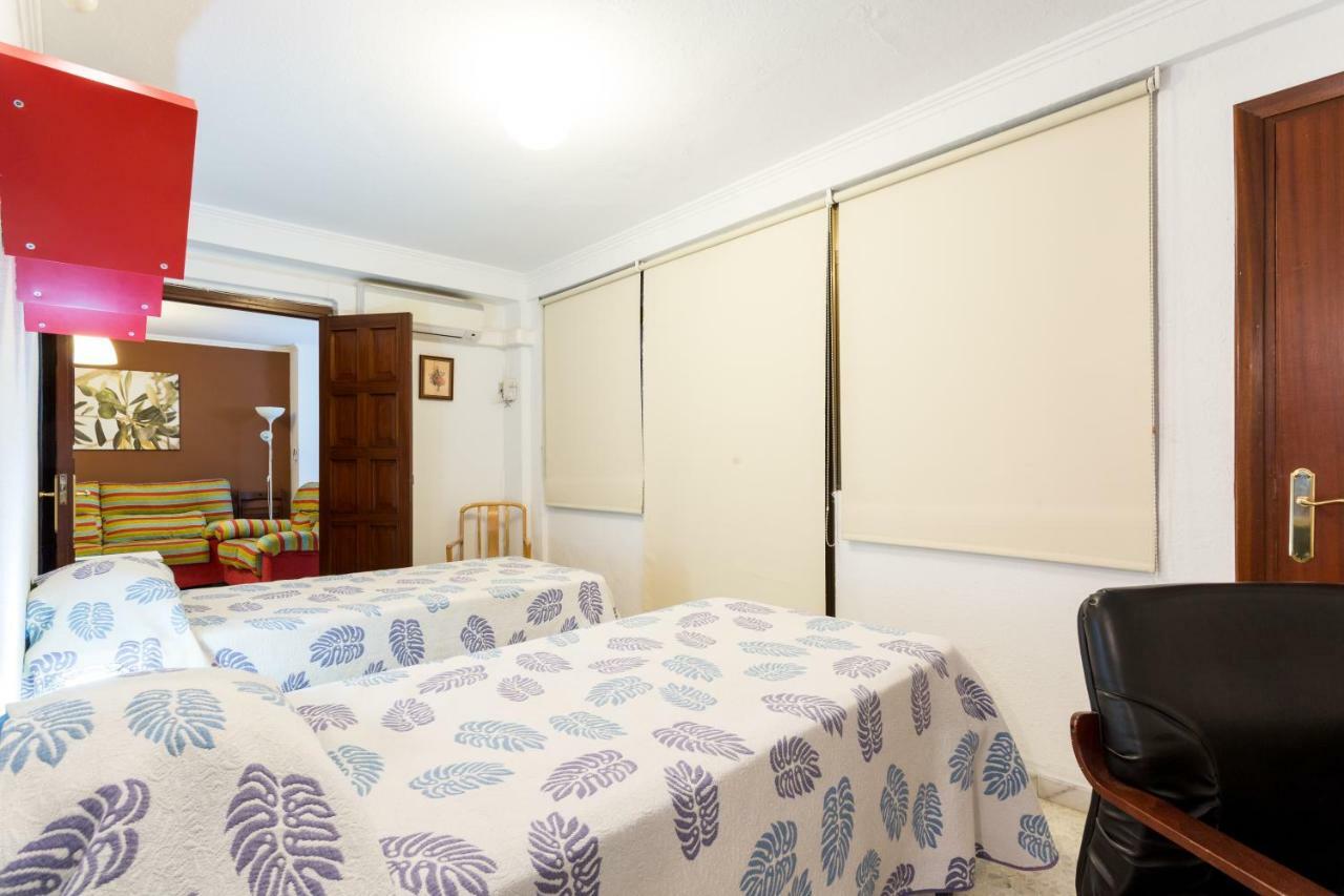 Holi-Rent Albareda Daire Sevilla Dış mekan fotoğraf