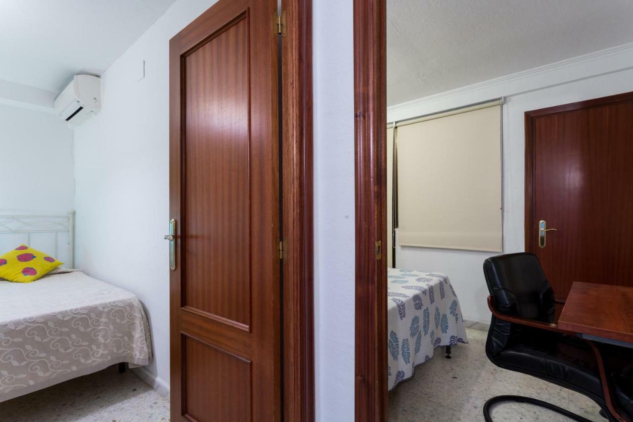 Holi-Rent Albareda Daire Sevilla Dış mekan fotoğraf